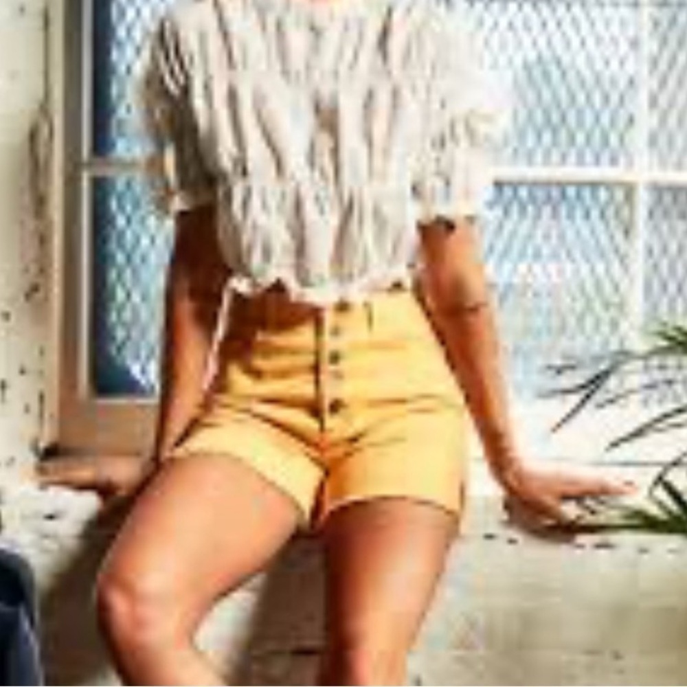 Tractr Marigold Yellow High Rise Slim Button Front Thigh Slit Denim Shorts 12/31